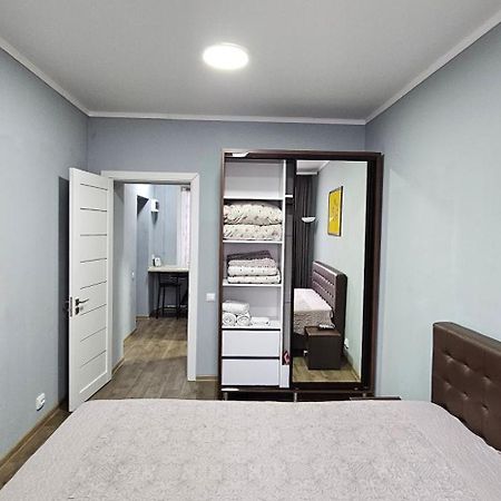 Central Park Apartment Chişinǎu Buitenkant foto